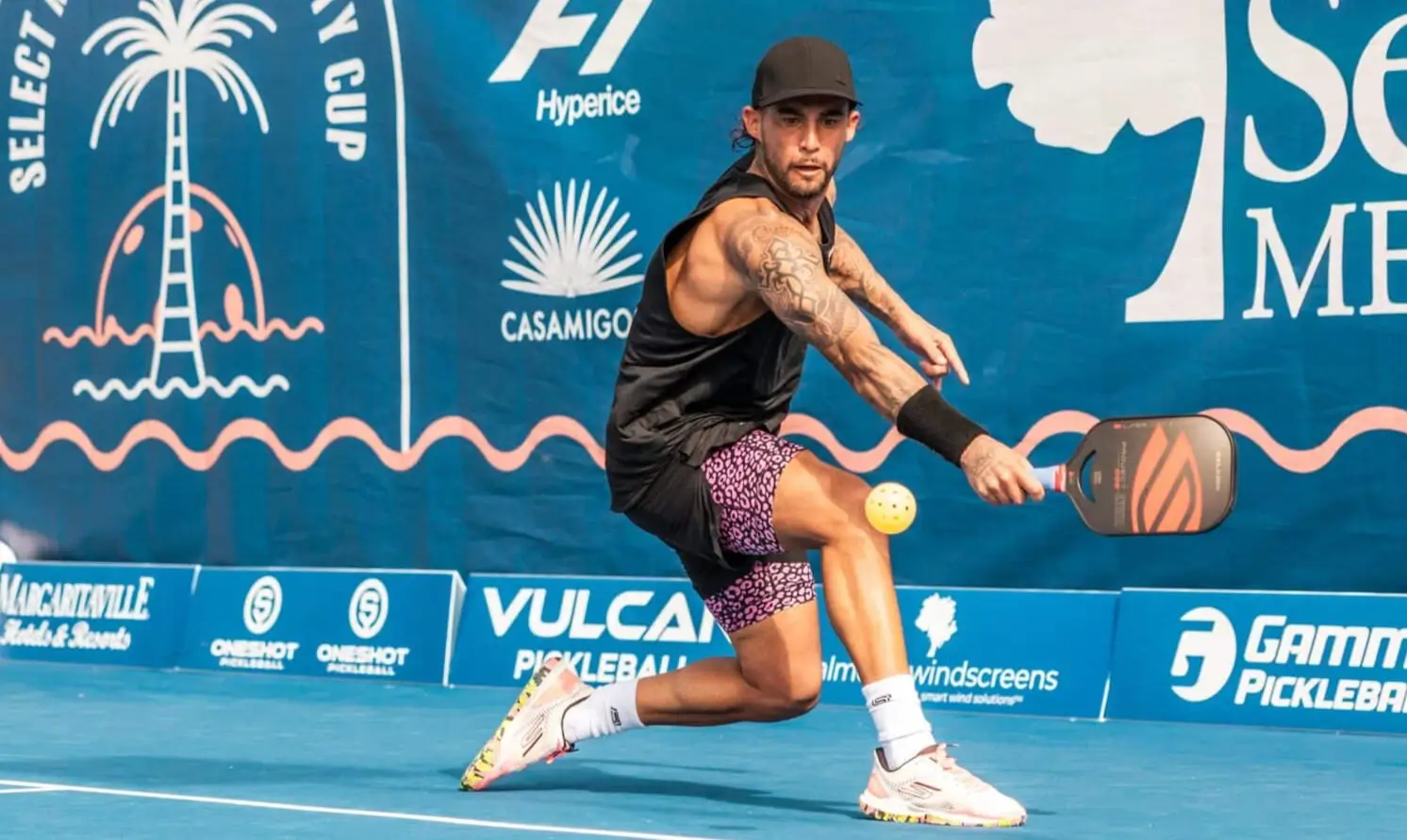 Tyson McGuffin with Selkirk AMPED Invikta pickleball paddle